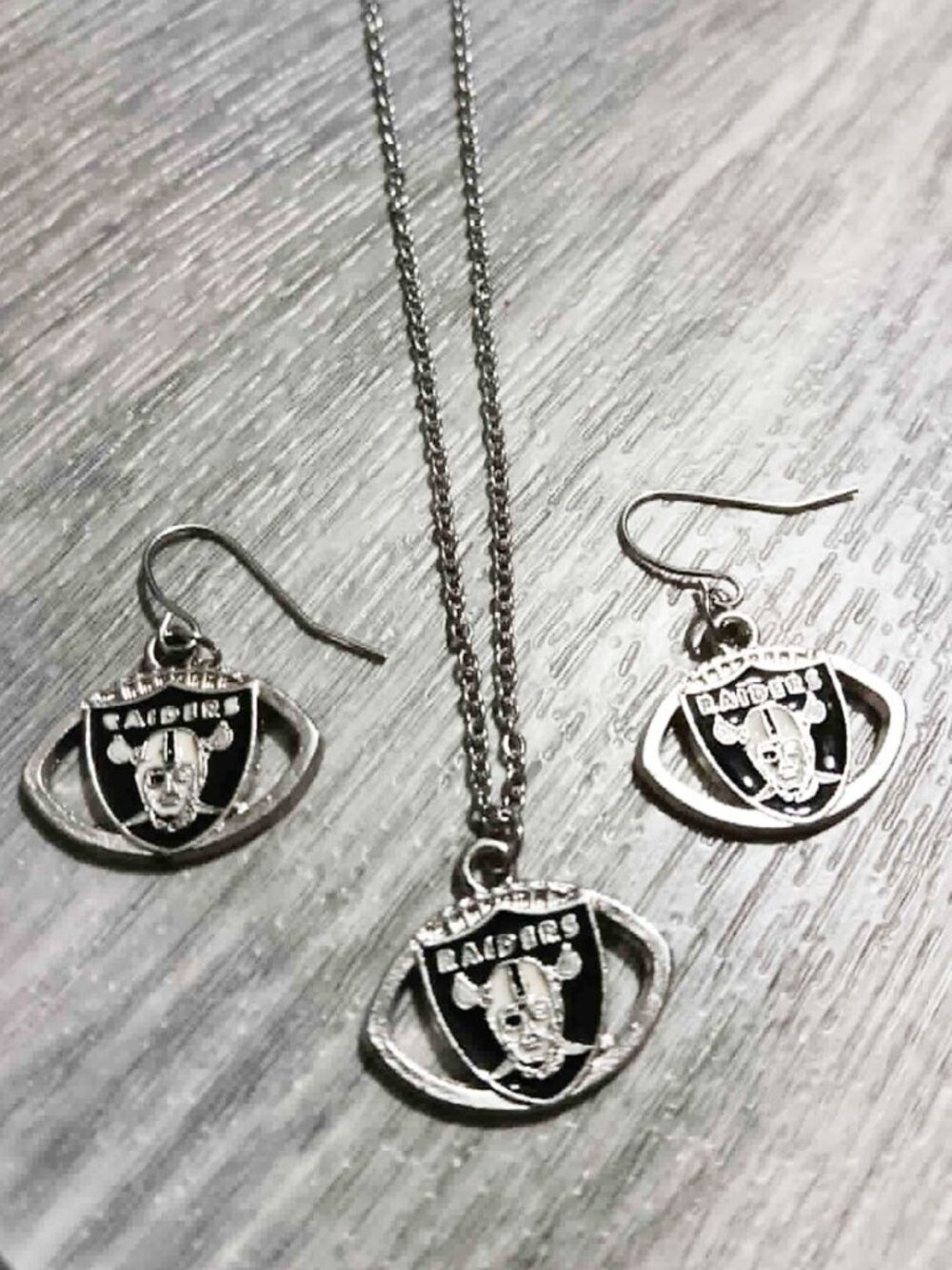Las Vegas Raiders Football Necklace And Earrings set